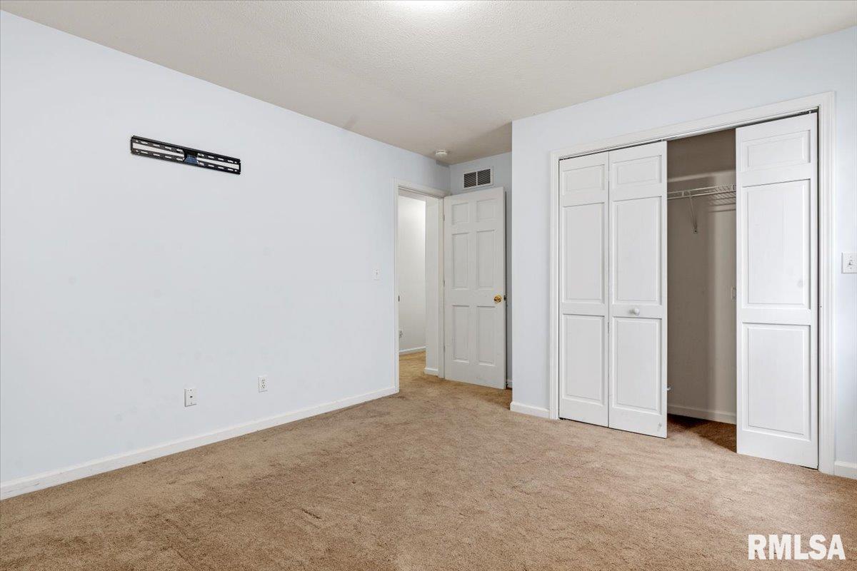 2416 Neil Road Springfield, IL 62702 - Photo 23 of 28