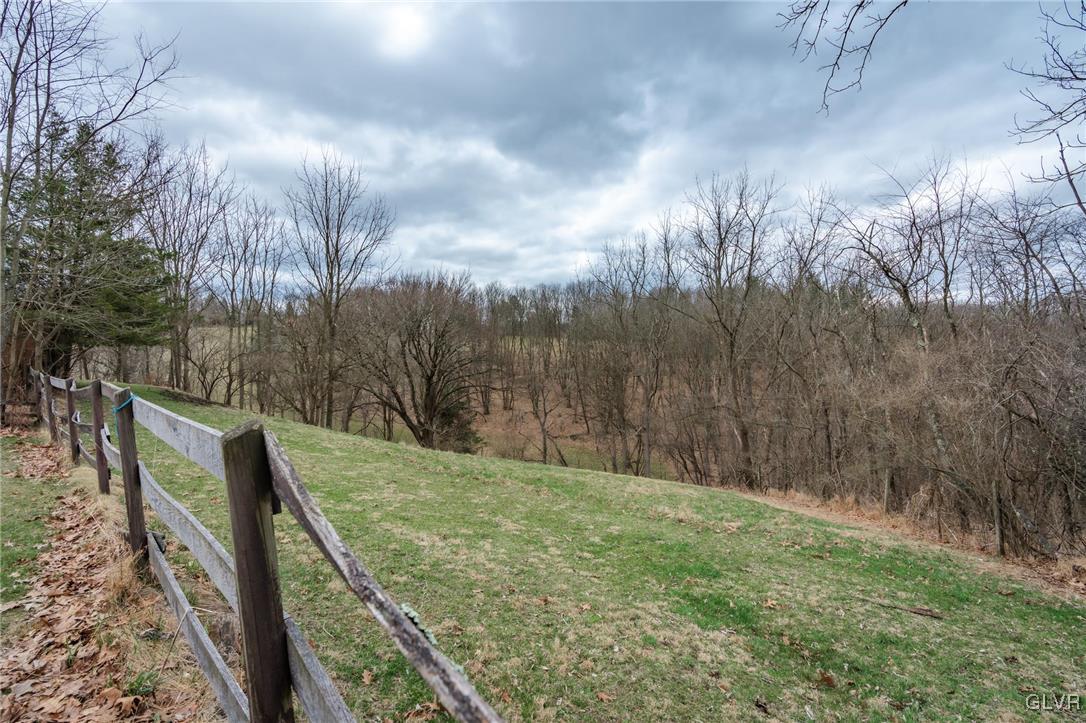 3292 Highland Road Orefield, PA 18069 - Photo 7 of 44 Gallery Image 7