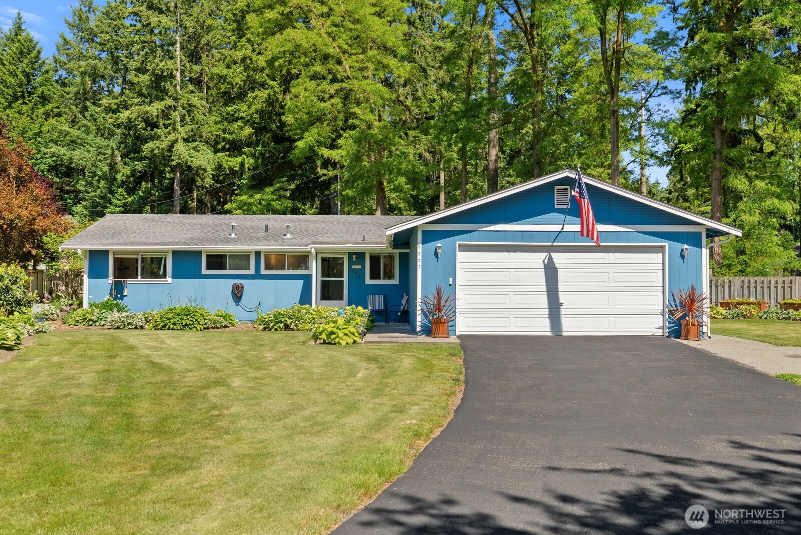 4927 236th Place Southeast Bothell, WA 98021 - Photo 2 of 30