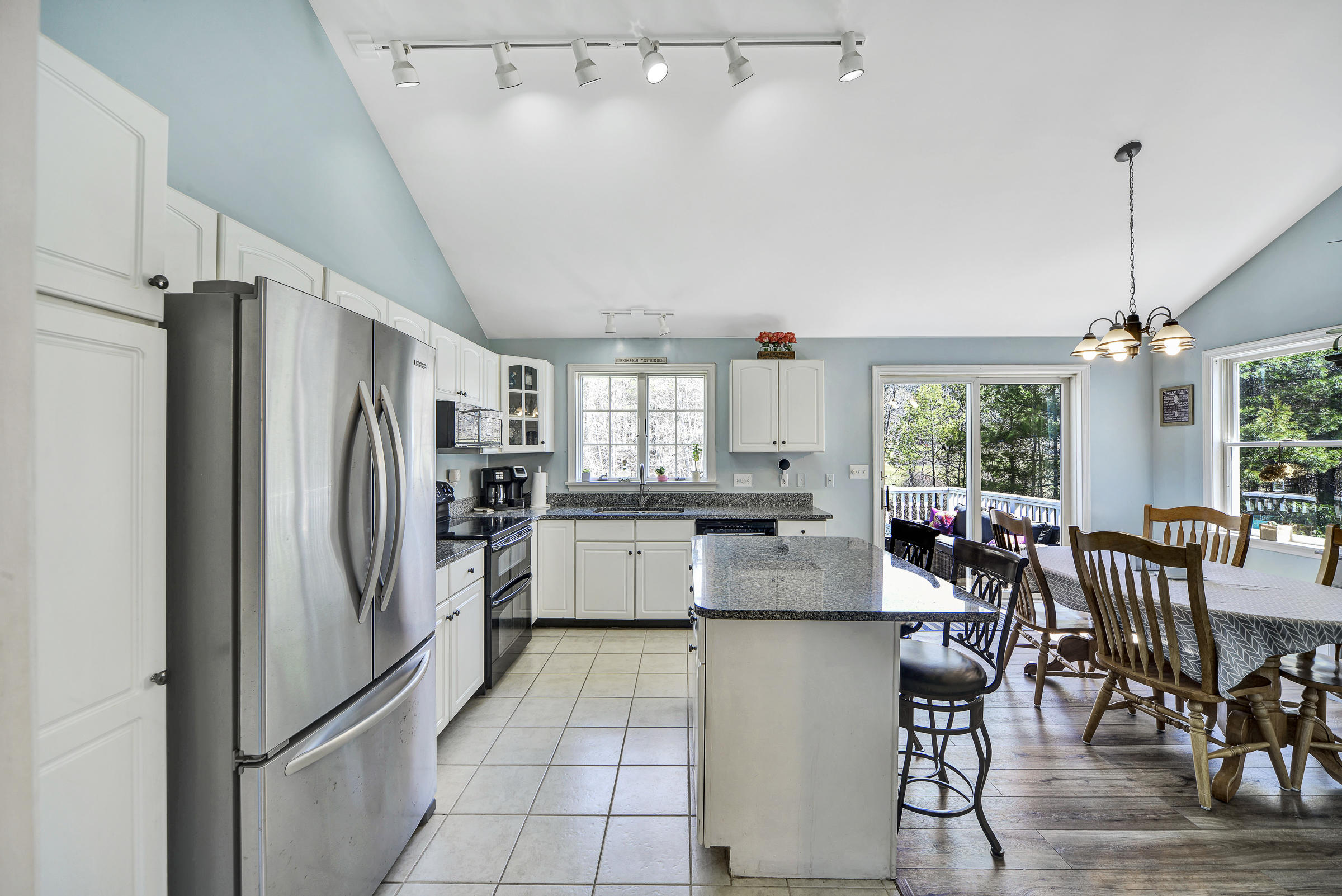 41 New Meadows Road West Bath, ME 04530 - Photo 9 of 44 107943-20