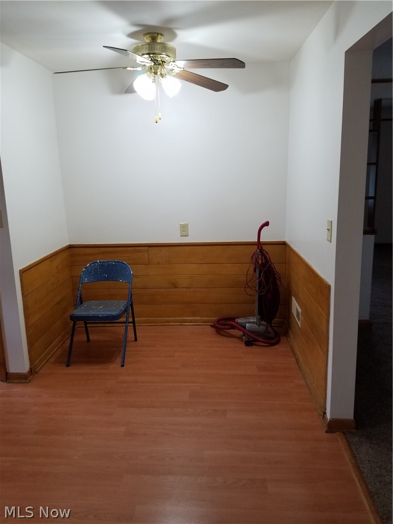 5985 Ridge Road Parma, OH 44129 - Photo 3 of 14 Eat-in Kitchen where table would go