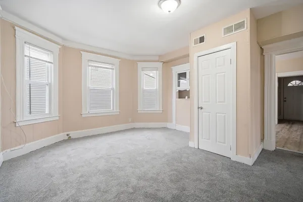 $484,900 | 201 Main Street, Springfield, MA 01151