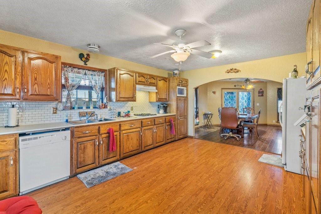 119 Middle Ridge Road Cameron, LA 70631 - Photo 8 of 28