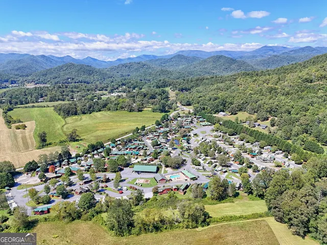 $259,900 | 76 Falls View Drive, Dillard, GA 30537