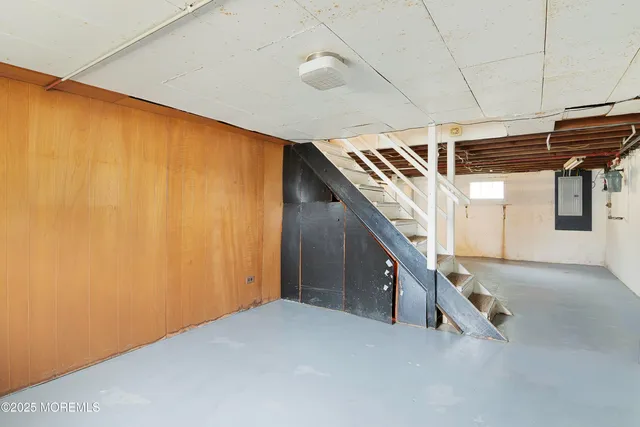 $445,000 | 805 King Georges Road, Fords, NJ 08863