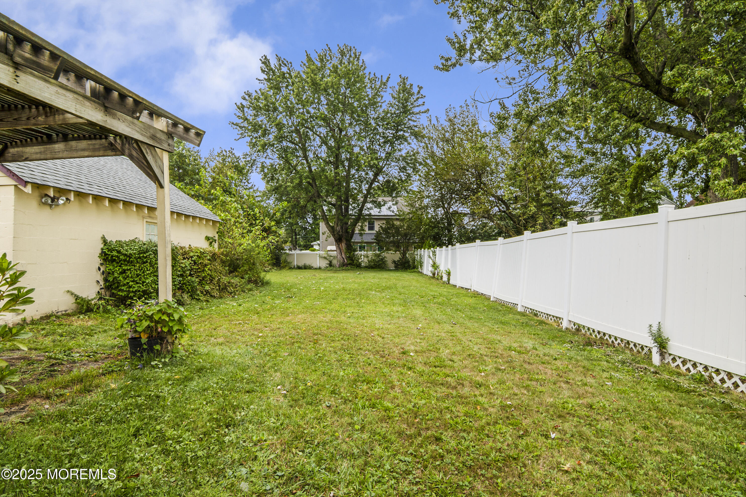 805 King Georges Road Fords, NJ 08863 - Photo 23 of 38 23-23