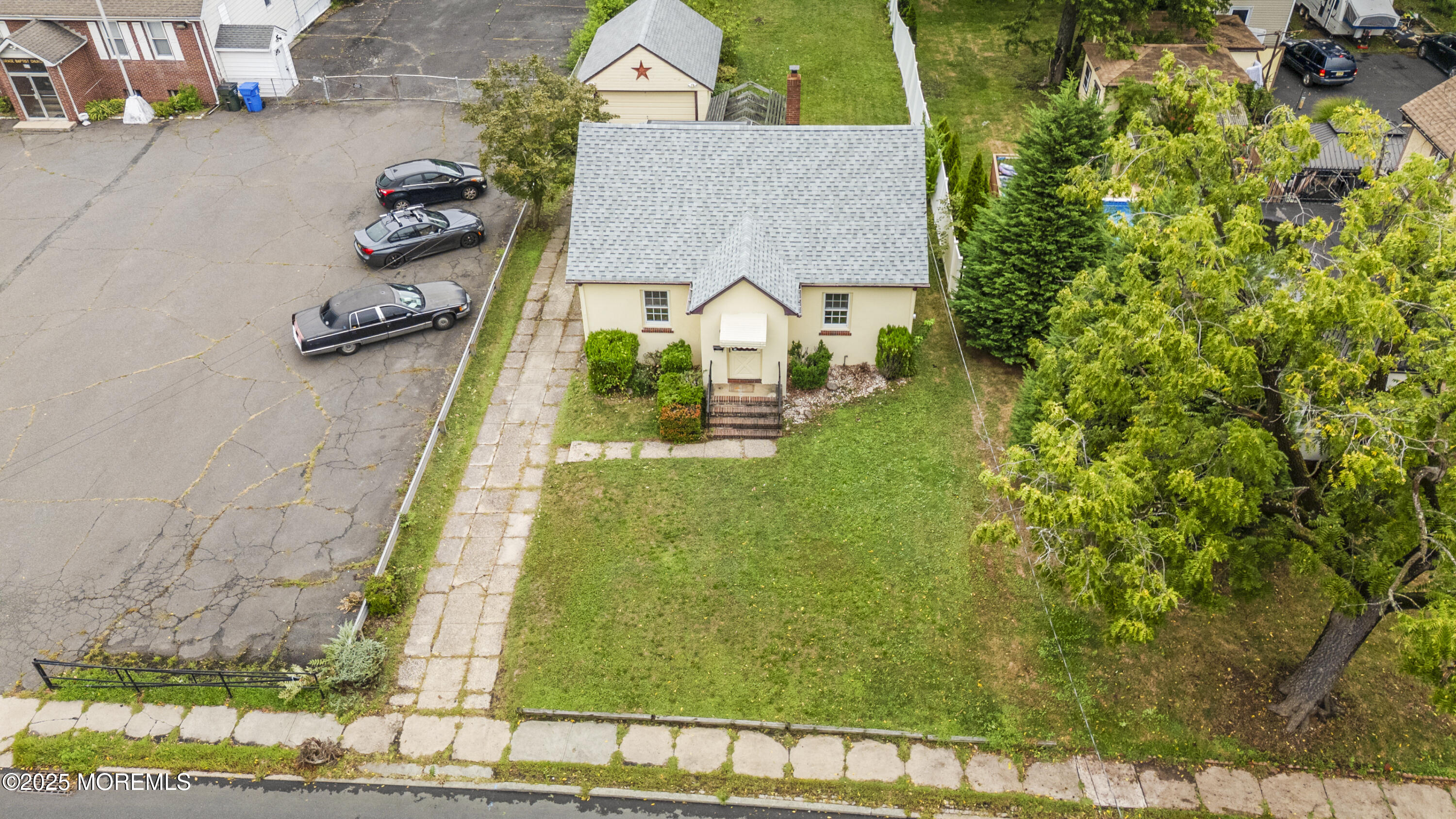 805 King Georges Road Fords, NJ 08863 - Photo 28 of 38 28-28