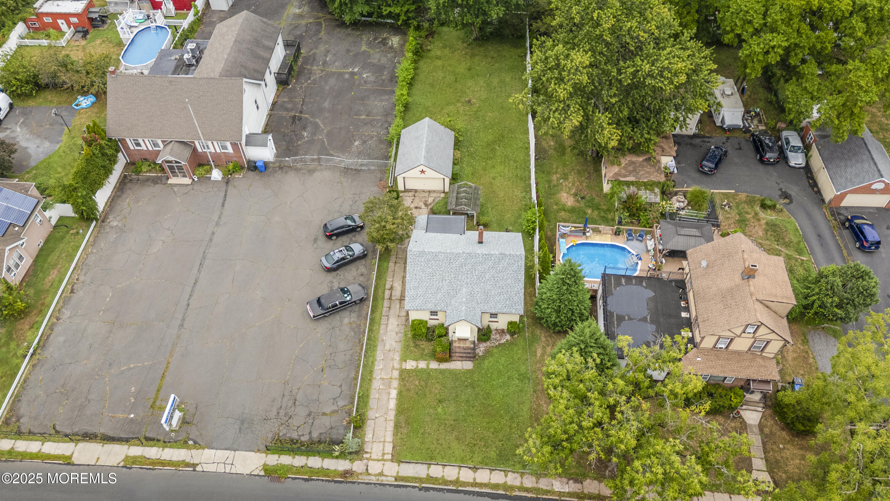 805 King Georges Road Fords, NJ 08863 - Photo 29 of 38 29-29