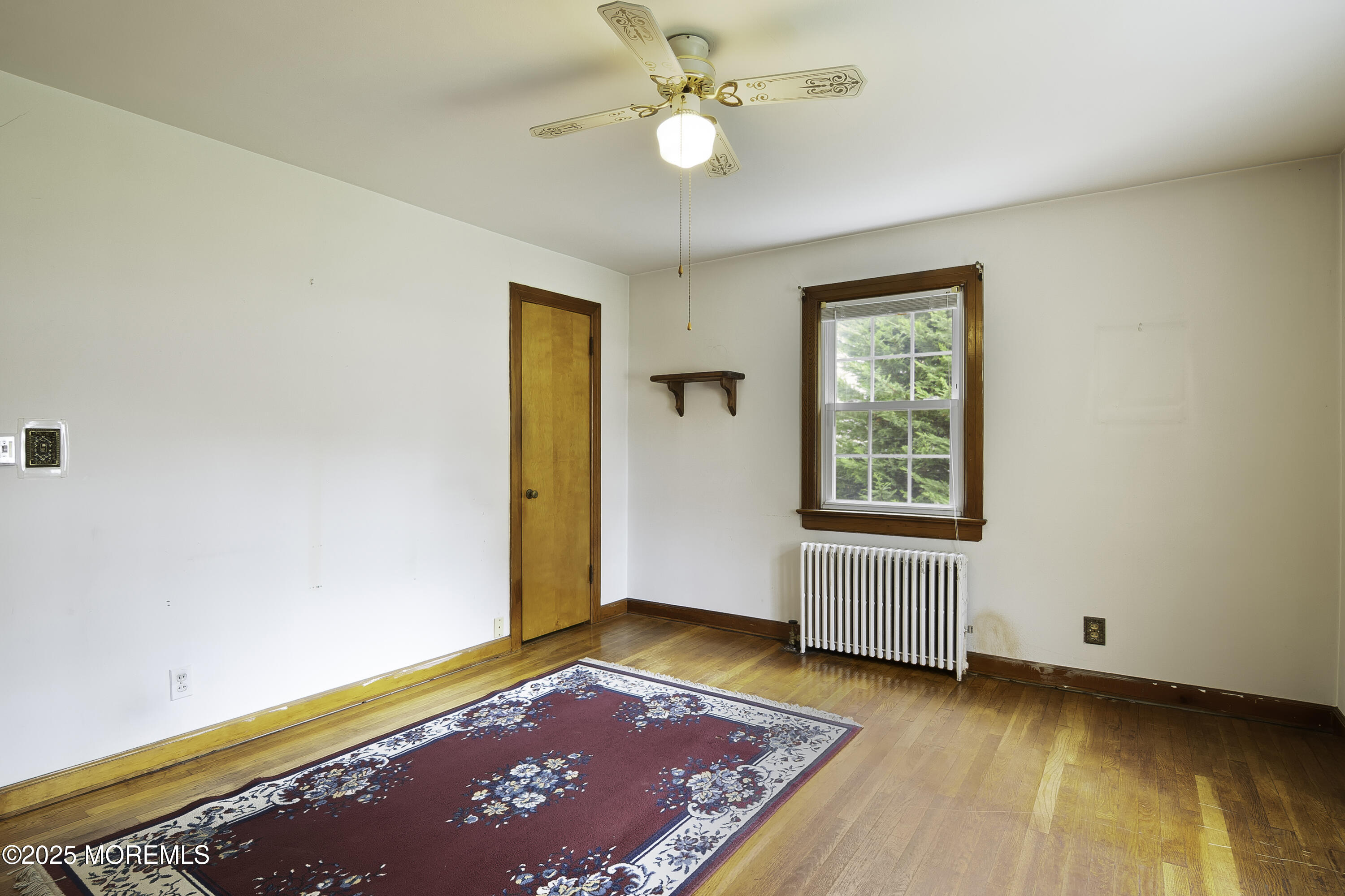 805 King Georges Road Fords, NJ 08863 - Photo 7 of 38 07-07