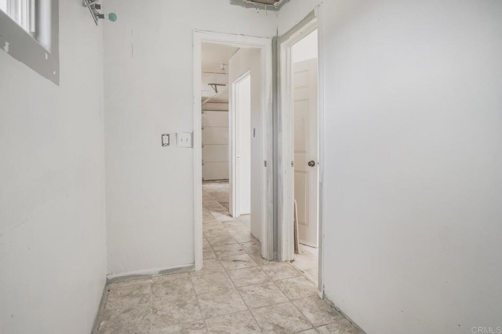 3465 Barrett View Road Alpine, CA 91901 - Photo 19 of 36 a view of an empty room