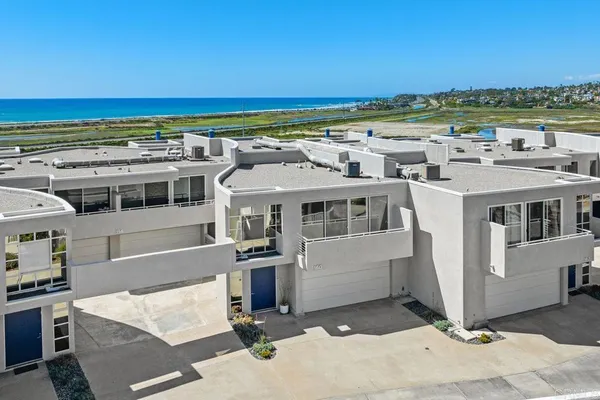 $2,990,000 | 160 Solana Point Circle, Solana Beach, CA 92075