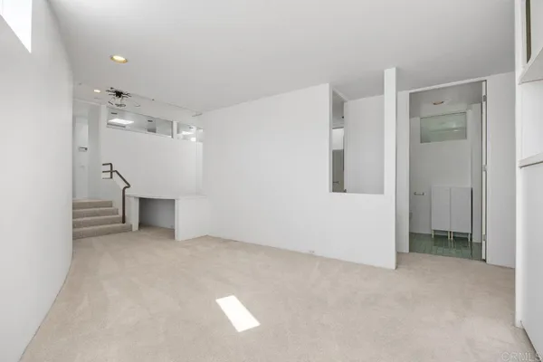 $2,990,000 | 160 Solana Point Circle, Solana Beach, CA 92075