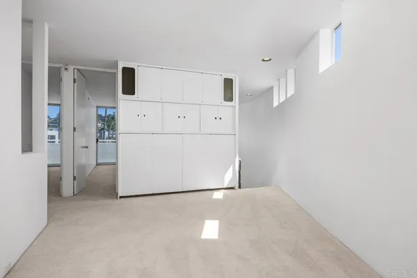 $2,990,000 | 160 Solana Point Circle, Solana Beach, CA 92075