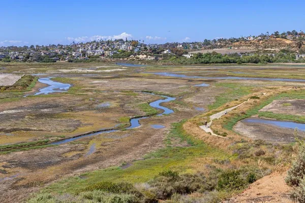 $2,990,000 | 160 Solana Point Circle, Solana Beach, CA 92075