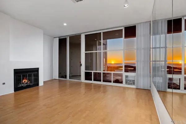 $2,990,000 | 160 Solana Point Circle, Solana Beach, CA 92075