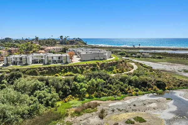 $2,990,000 | 160 Solana Point Circle, Solana Beach, CA 92075
