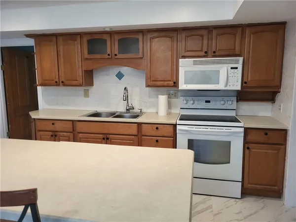 $289,900 | 6784 State Route 20, Bouckville, NY 13310