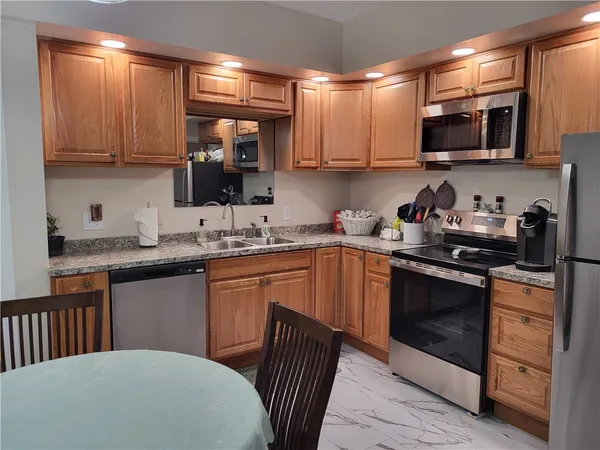 $289,900 | 6784 State Route 20, Bouckville, NY 13310