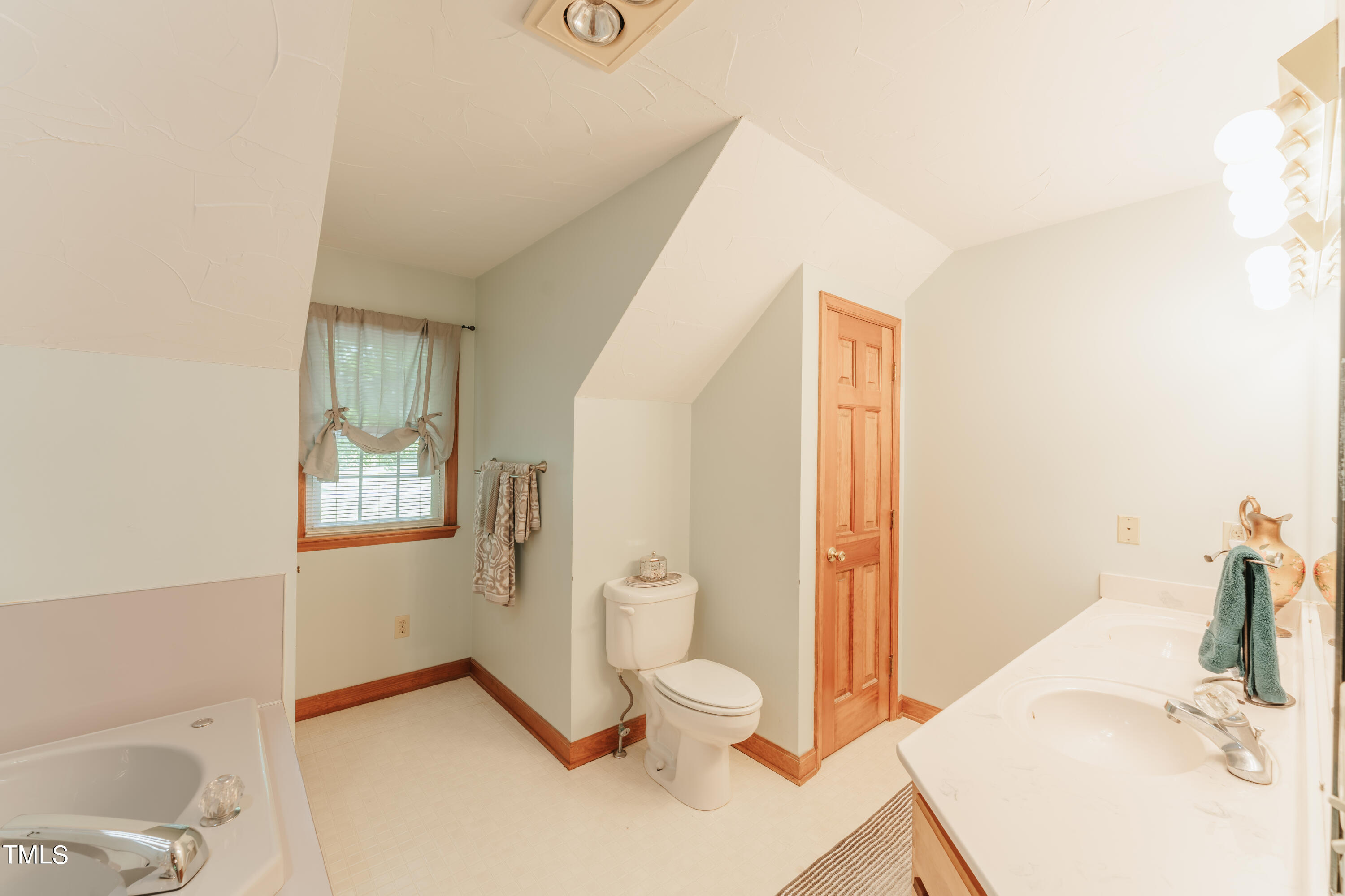 55 Sycamore Road Roxboro, NC 27574 - Photo 26 of 73 55SycamoreInt-50