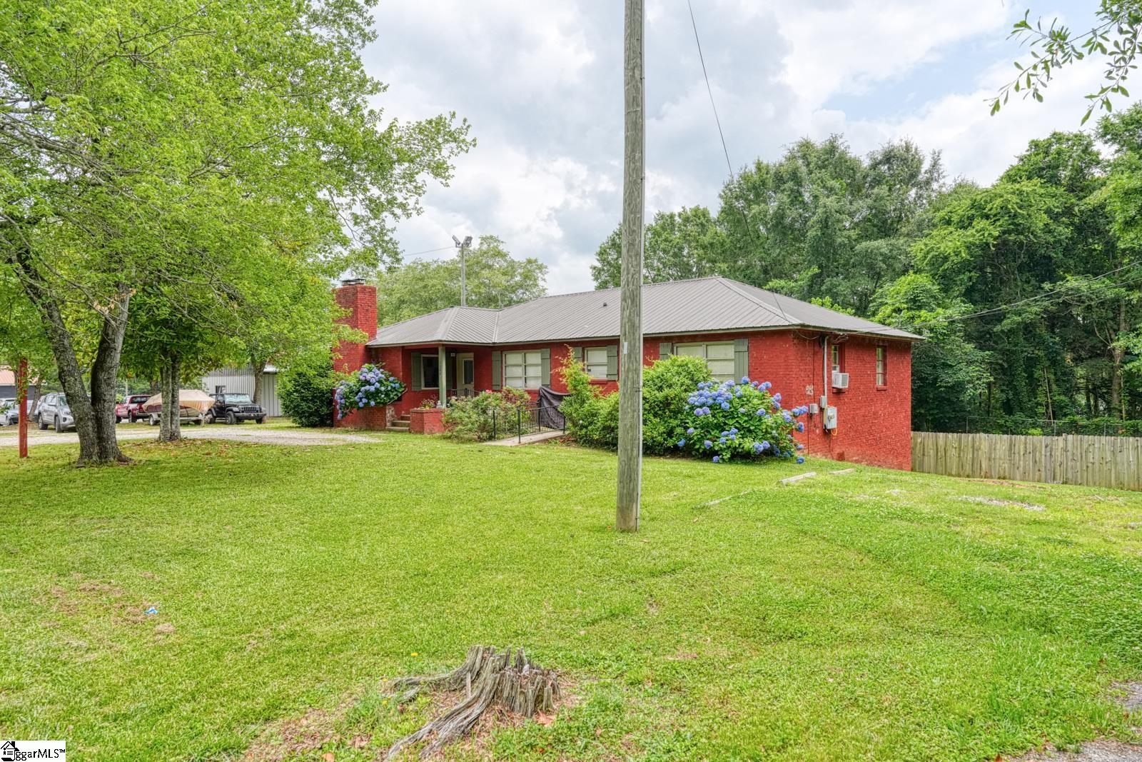 1504 East Rutherford Street Landrum, SC 29356 - Photo 45 of 47