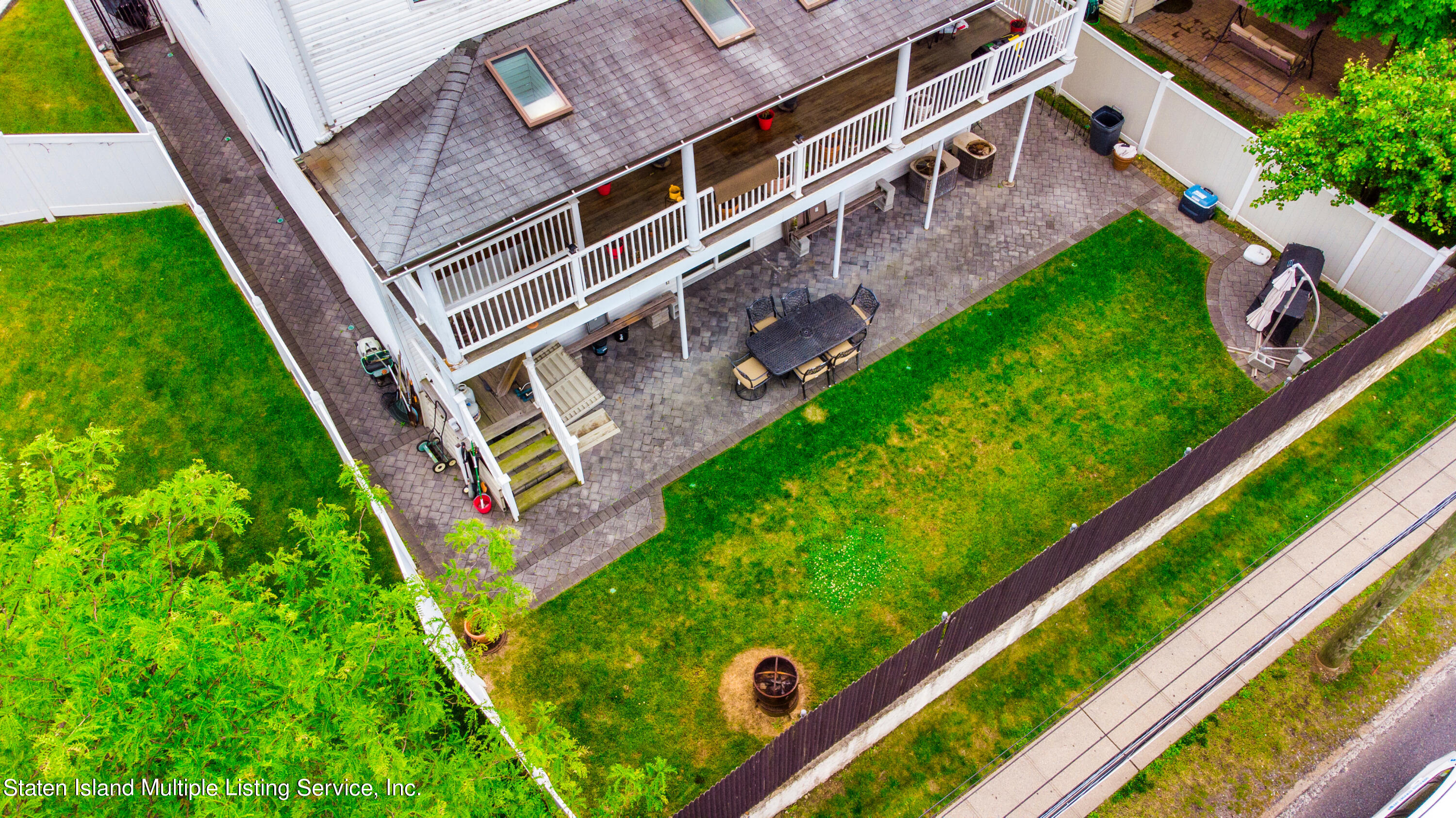 39 Nicole Loop Staten Island, NY 10301 - Photo 46 of 48 B7771A58-5ACE-4F72-99EC-FD05262D524C