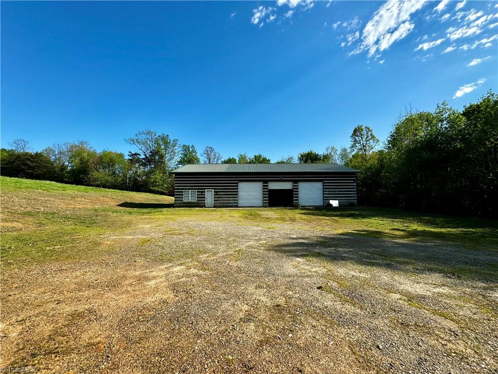 475 Spicer Road Elkin, NC 28621 - Photo 23 of 28 Gallery Image 23