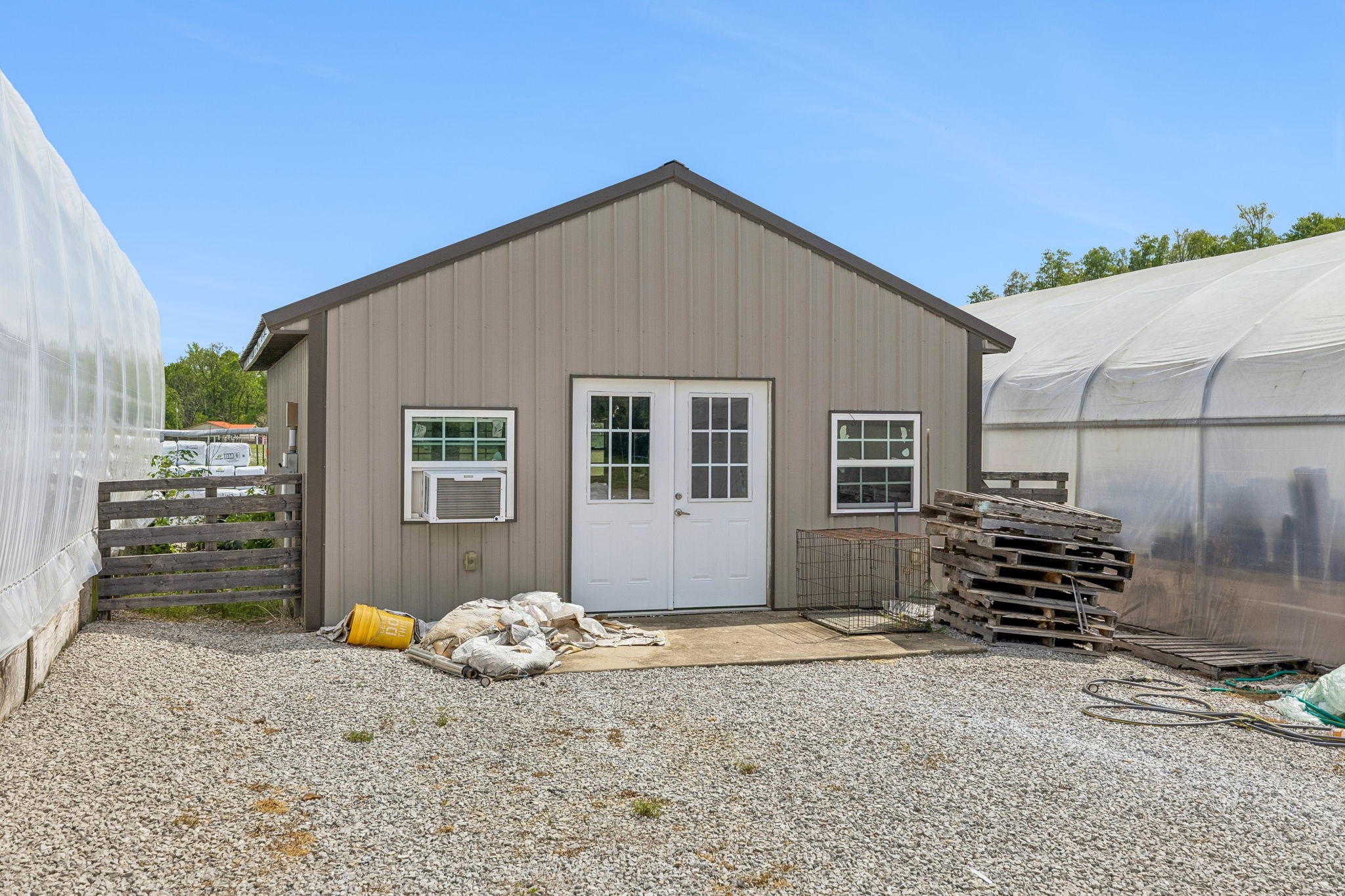 2461 Bodenham Road Pulaski, TN 38478 - Photo 14 of 100 a front view of a house