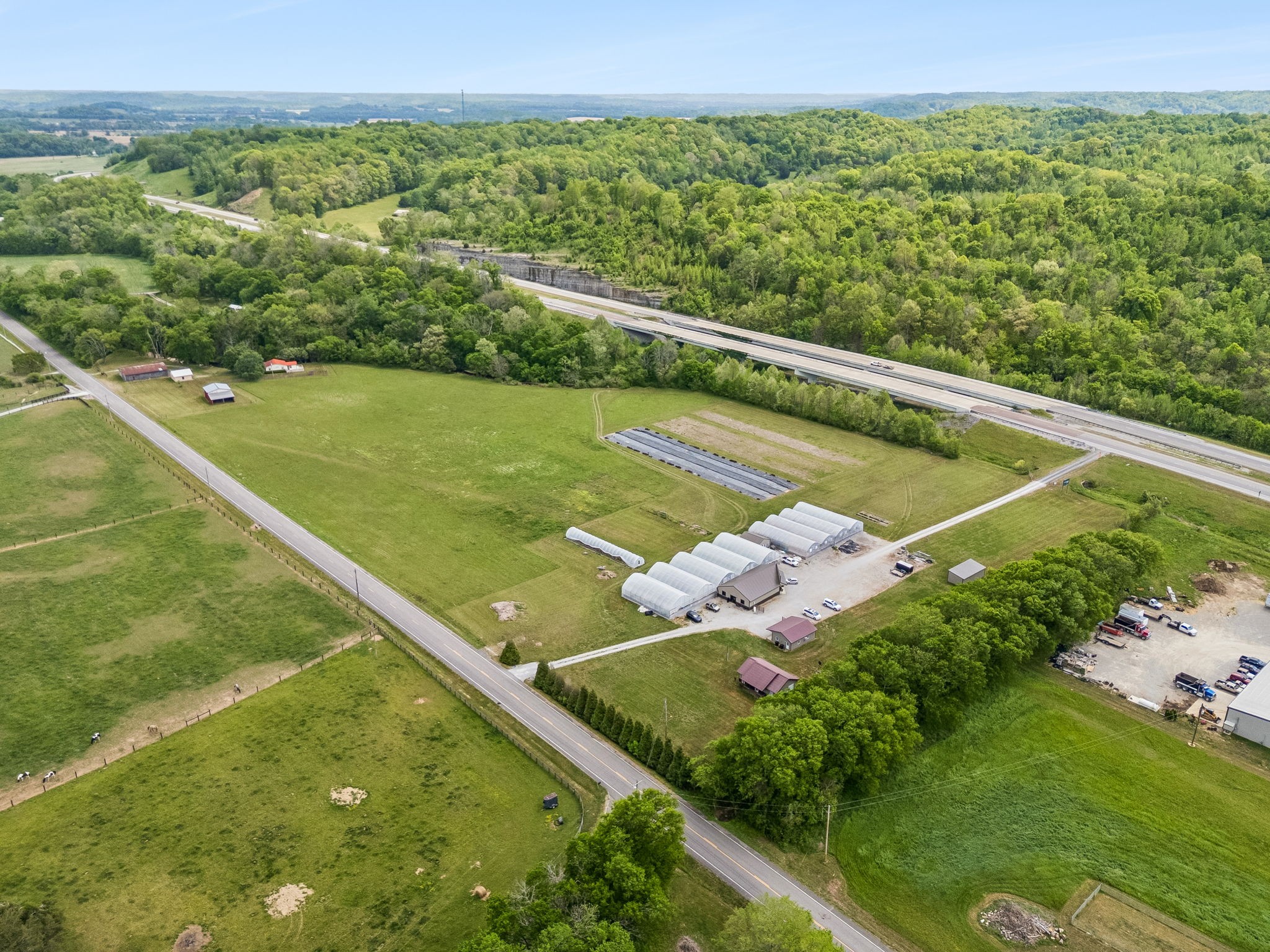 2461 Bodenham Road Pulaski, TN 38478 - Photo 69 of 100 a view of a field with an ocean view