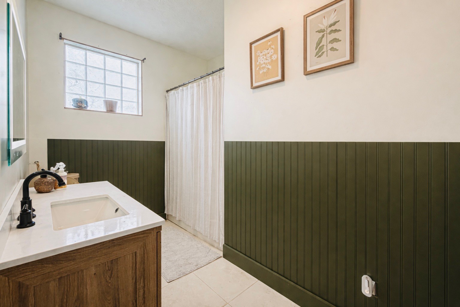 2461 Bodenham Road Pulaski, TN 38478 - Photo 100 of 100 a bathroom with a sink and mirror