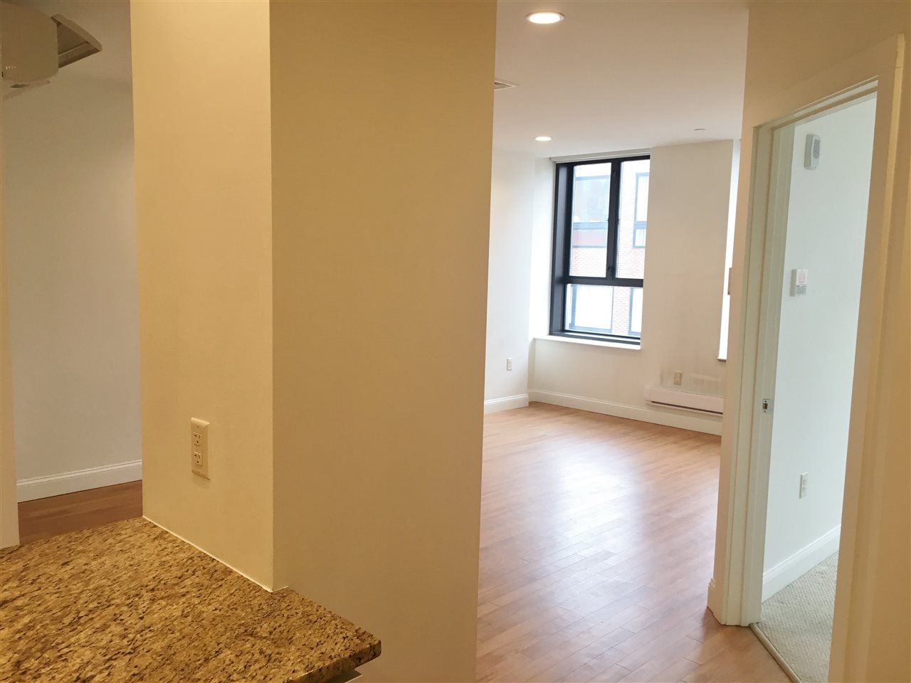 875 Elm Street, Unit 402 Manchester, NH 03101 - Photo 16 of 53