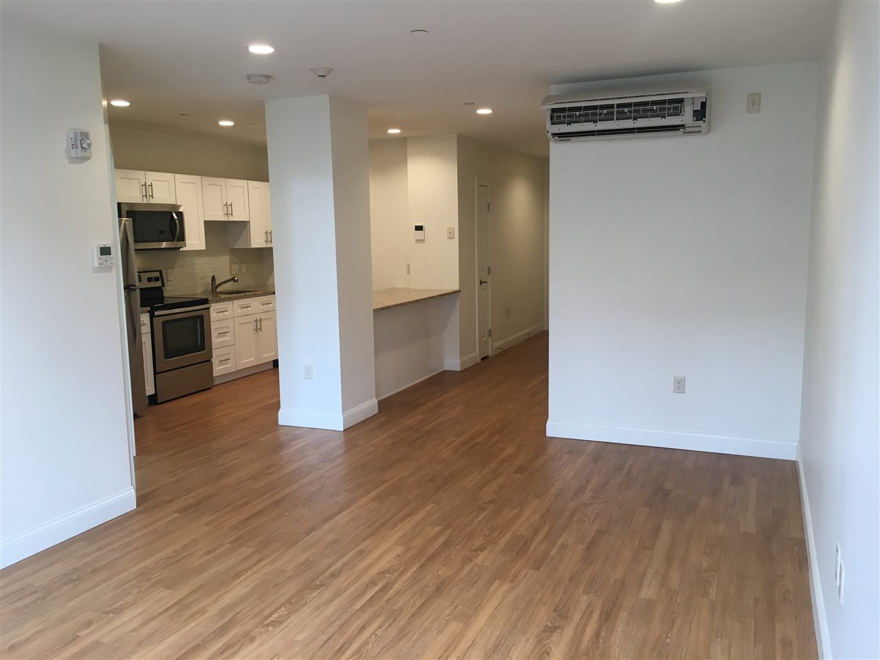 875 Elm Street, Unit 402 Manchester, NH 03101 - Photo 17 of 53