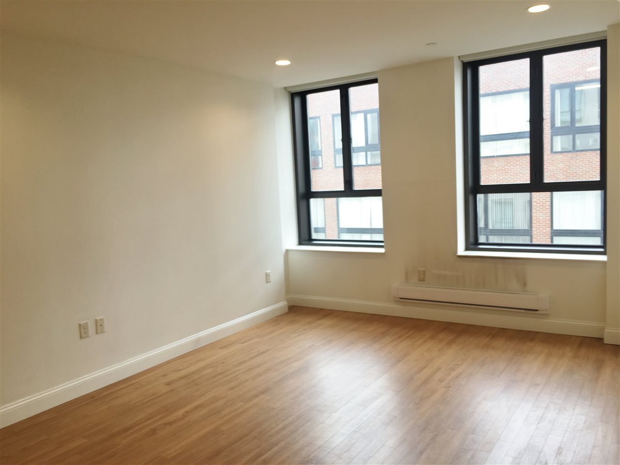 875 Elm Street, Unit 402 Manchester, NH 03101 - Photo 23 of 53