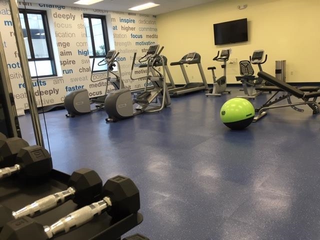 875 Elm Street, Unit 402 Manchester, NH 03101 - Photo 45 of 53