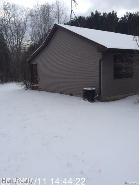 609 Romain Road Caro, MI 48723 - Photo 3 of 17