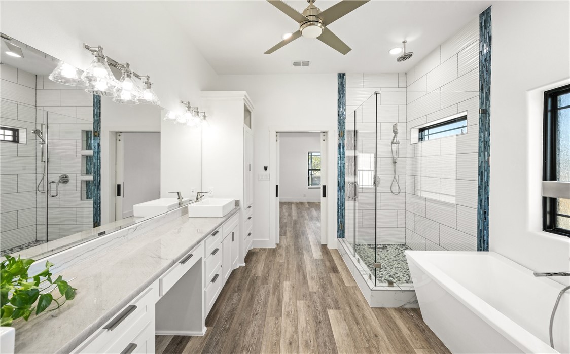 3702 Laguna Shores Road Corpus Christi, TX 78418 - Photo 11 of 24