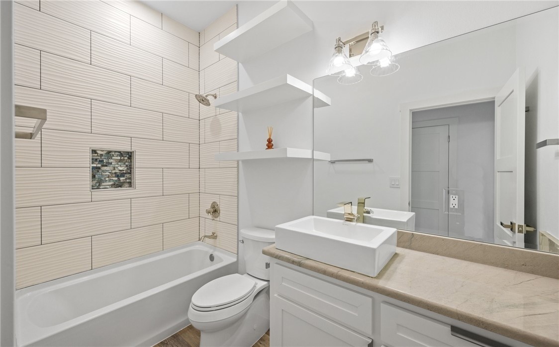 3702 Laguna Shores Road Corpus Christi, TX 78418 - Photo 18 of 24