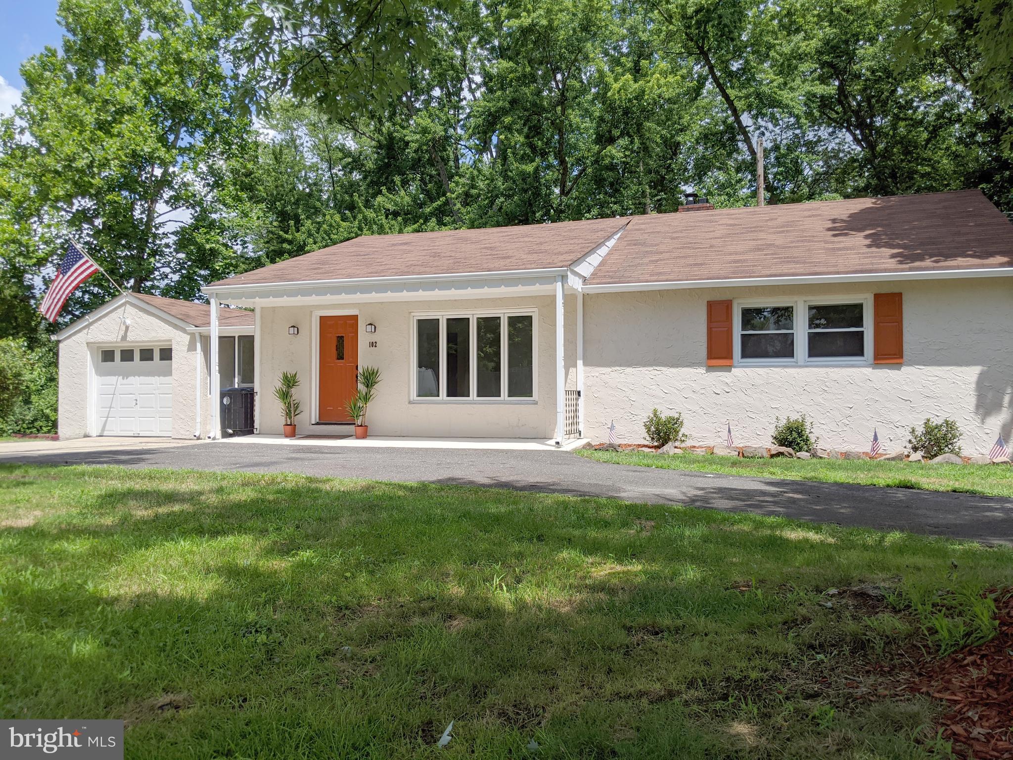 102 Radix Road Williamstown, NJ 08094 - Photo 1 of 35