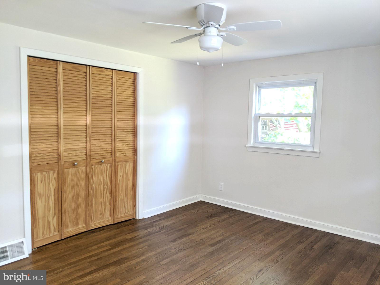 102 Radix Road Williamstown, NJ 08094 - Photo 13 of 35