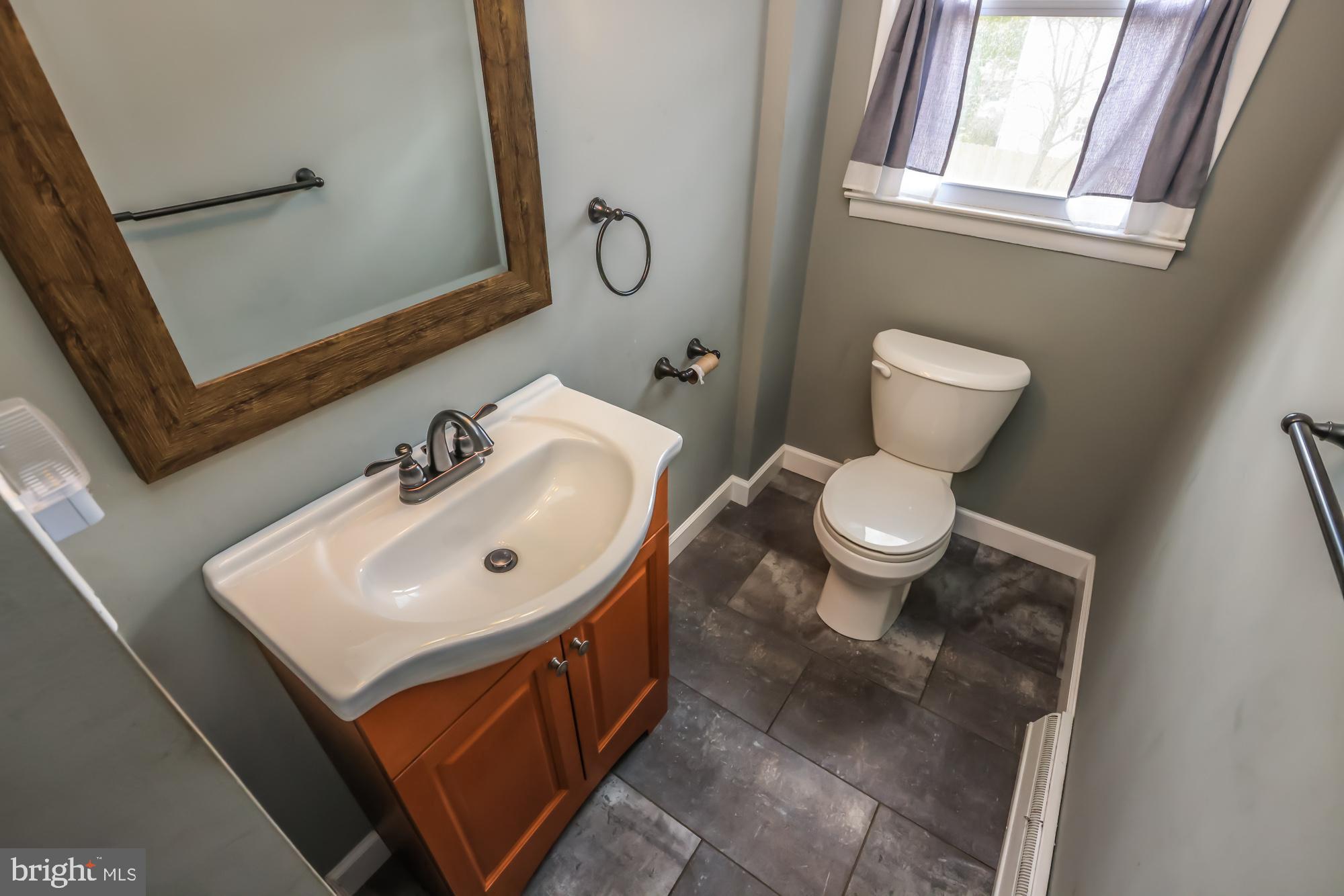 1658 Glenn Road Lancaster, PA 17601 - Photo 15 of 36 Gallery Image 15