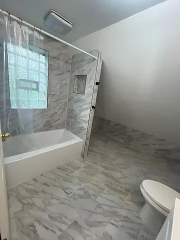 $240,000 | 7438 South Champlain Avenue, Chicago, IL 60619