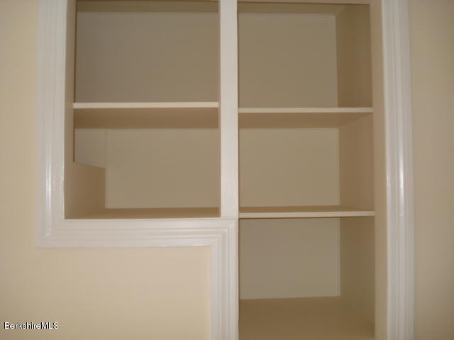 27 Green Hill Road Pittsfield, MA 01201 - Photo 12 of 17 Example off built ins in bedrooms