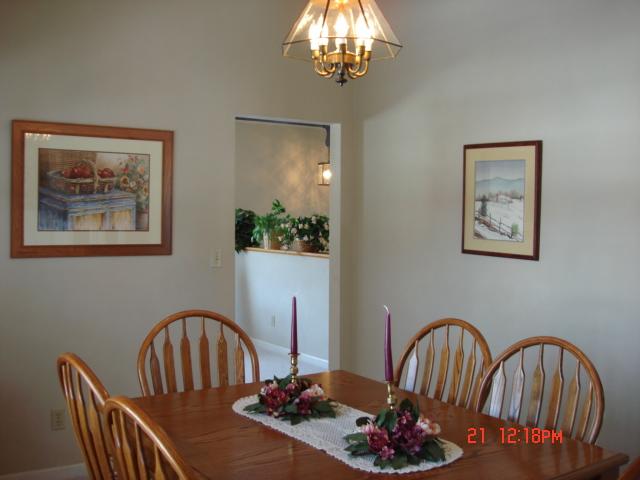 7564 Old Mill Road Roanoke, VA 24018 - Photo 14 of 31 Dining Room