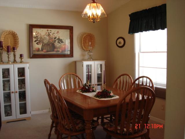 7564 Old Mill Road Roanoke, VA 24018 - Photo 15 of 31 Dining Room