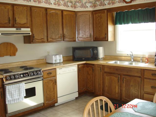 7564 Old Mill Road Roanoke, VA 24018 - Photo 16 of 31 Kitchen