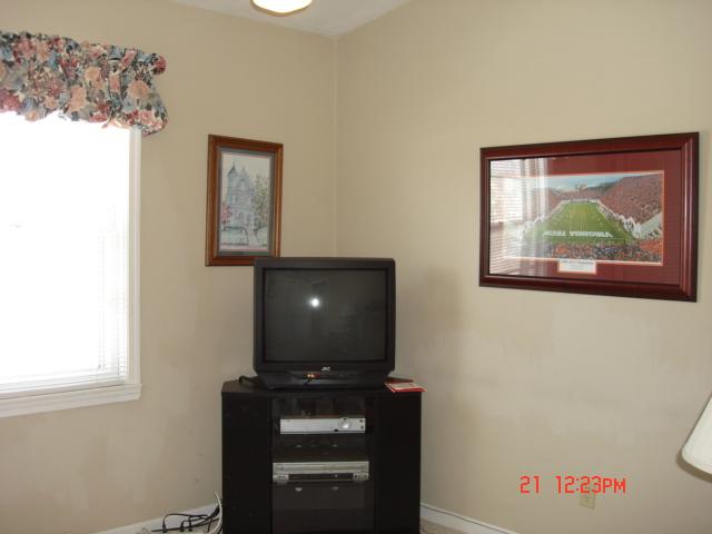 7564 Old Mill Road Roanoke, VA 24018 - Photo 24 of 31 Bedroom