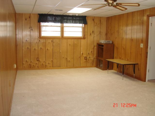 7564 Old Mill Road Roanoke, VA 24018 - Photo 31 of 31 Family Room