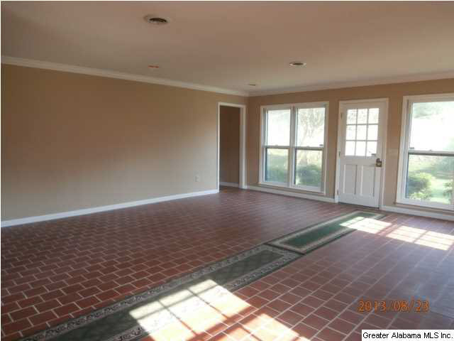 386 Doliska Road Quinton, AL 35130 - Photo 2 of 21