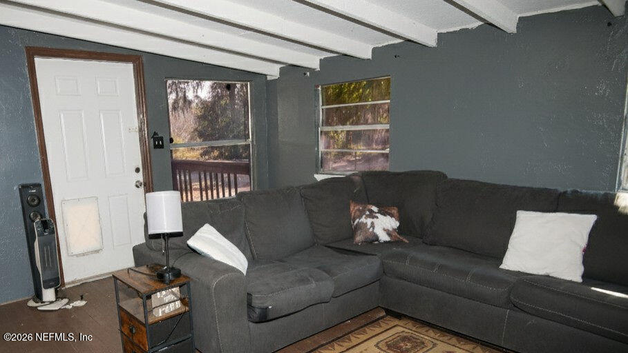 109 Lake Ida Point Drive Interlachen, FL 32148 - Photo 5 of 20 Livingroom