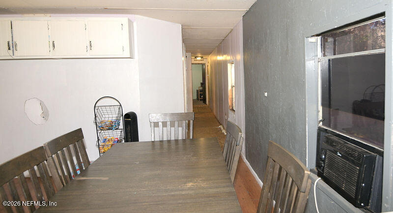 109 Lake Ida Point Drive Interlachen, FL 32148 - Photo 8 of 20 Hallway