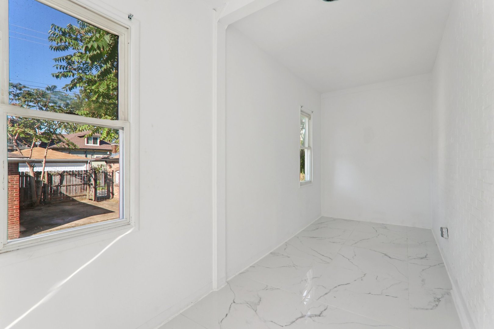 8032 South Carpenter Street Chicago, IL 60620 - Photo 17 of 39